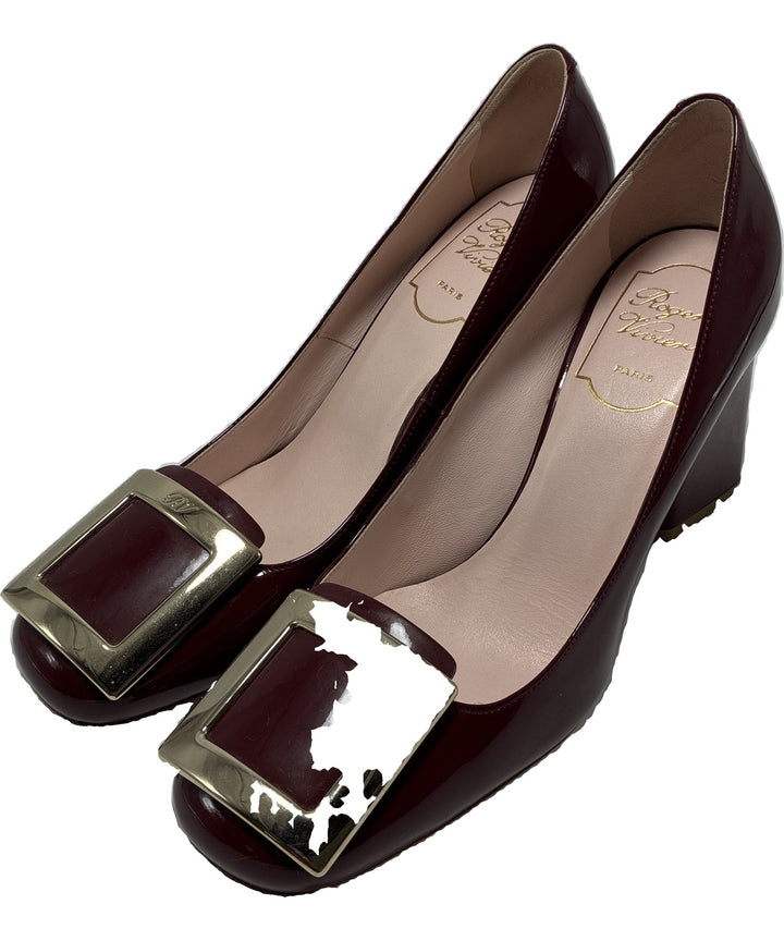 Roger Vivier รองเท้าส้นสูง