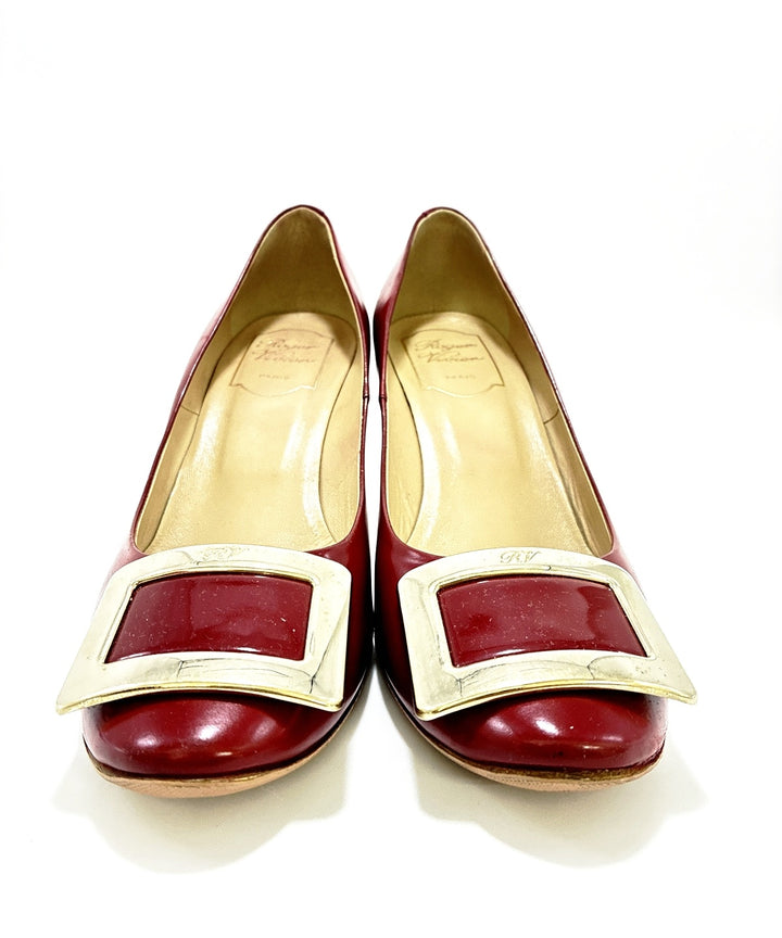 Roger Vivier รองเท้าส้นสูง