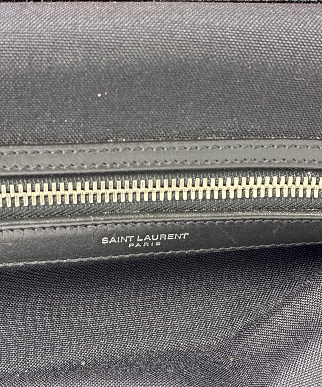 Saint Laurent Paris เป้สะพายหลัง