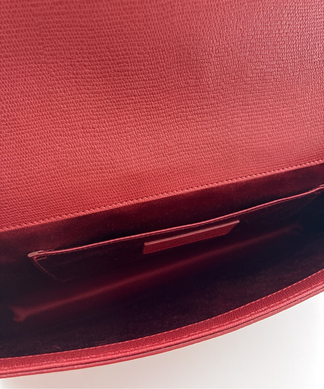 Saint Laurent Paris คลัตช์