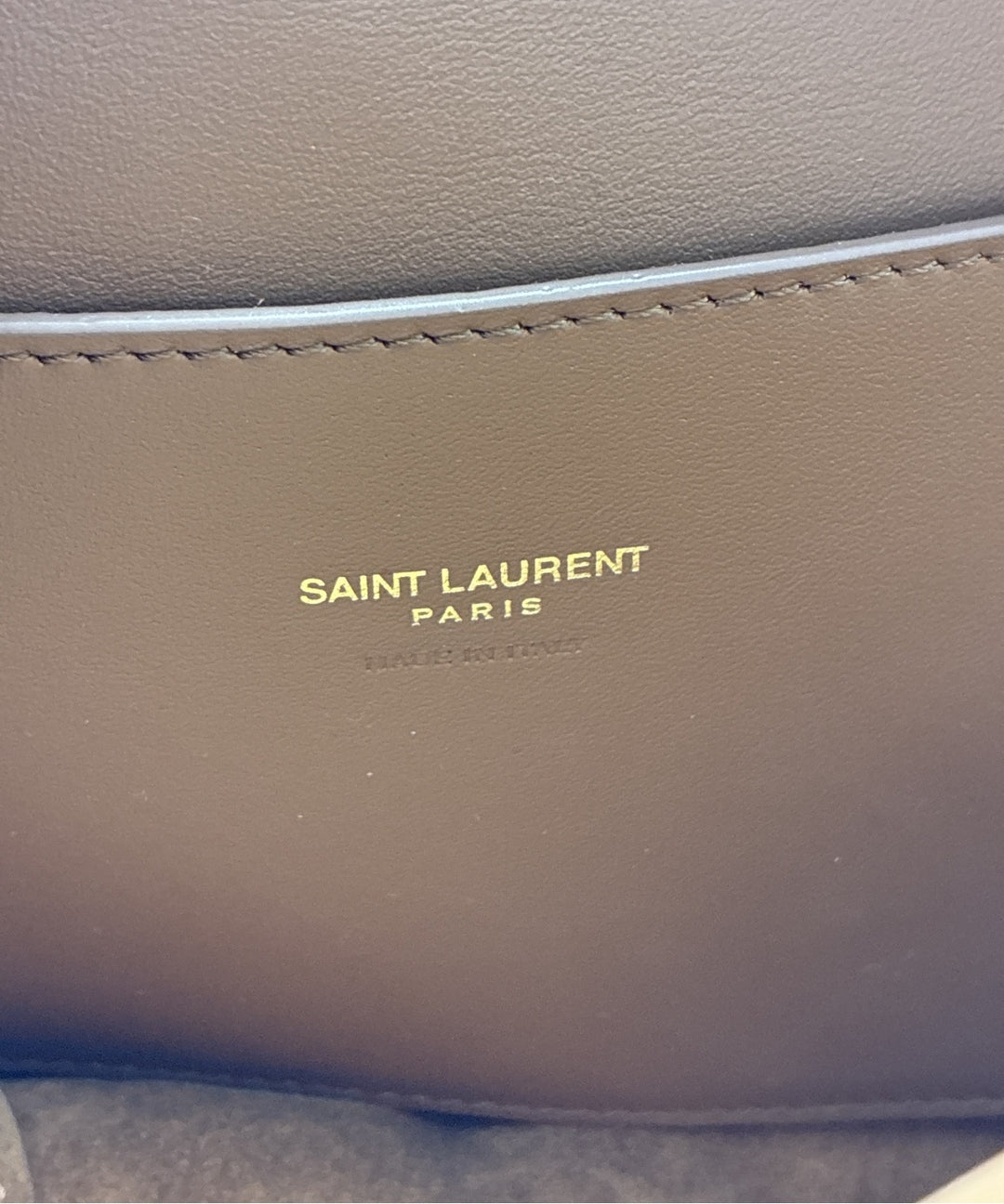 Saint Laurent Paris กระเป๋าถือ