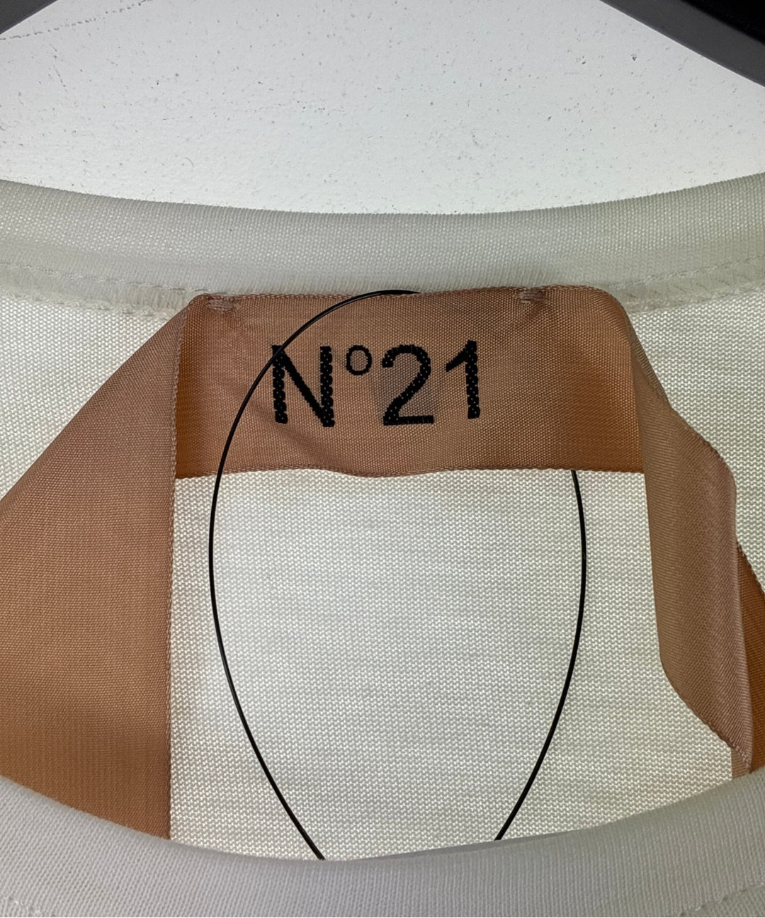 Nﾟ 21 เสื้อยืด/เสื้อท็อปส์