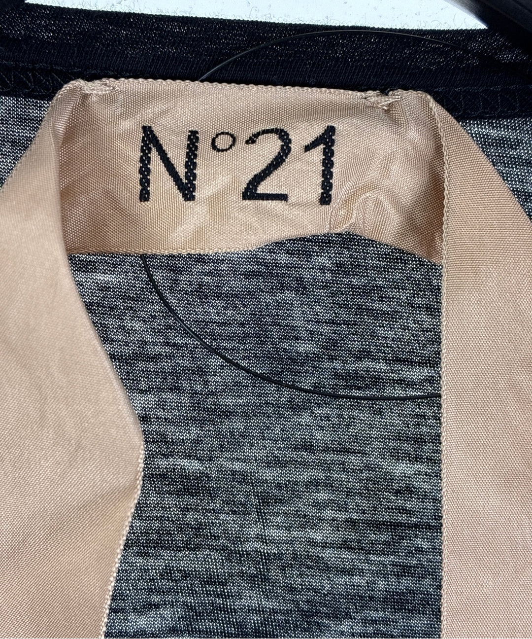 Nﾟ 21 เสื้อยืด/เสื้อท็อปส์