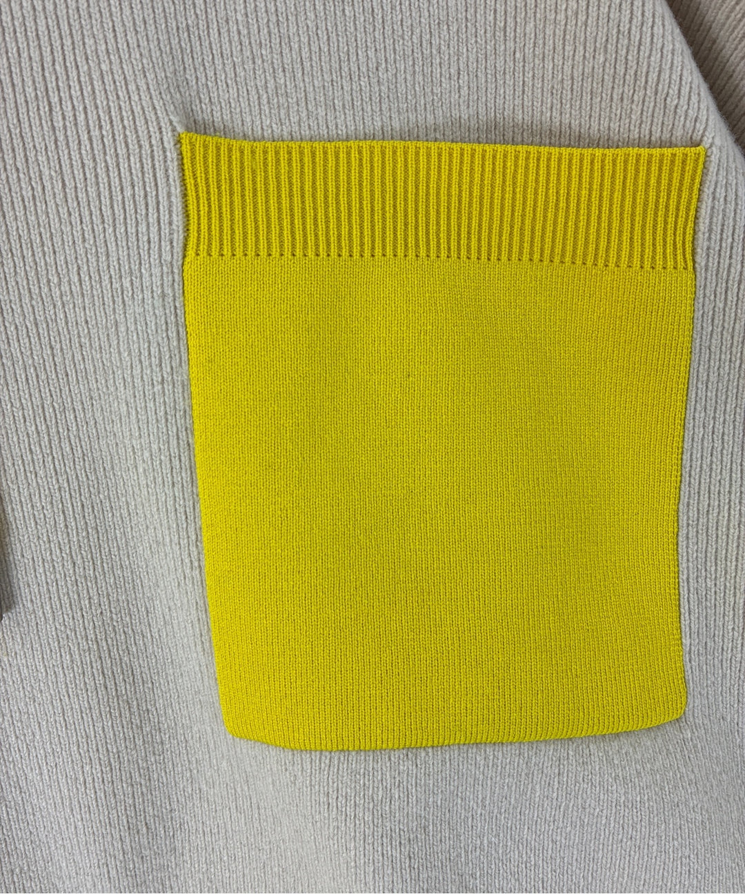 JW Anderson เสื้อถัก