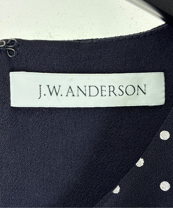 JW Anderson เสื้อกล้าม