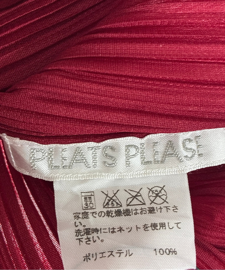 PLEATS PLEASE เสื้อยืด/เสื้อท็อปส์