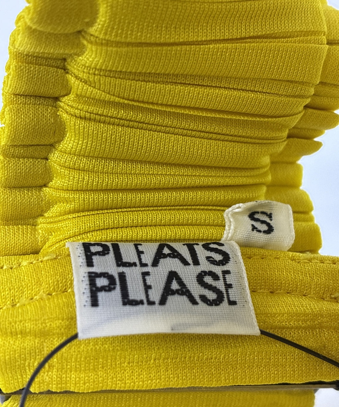 PLEATS PLEASE เข็มขัด