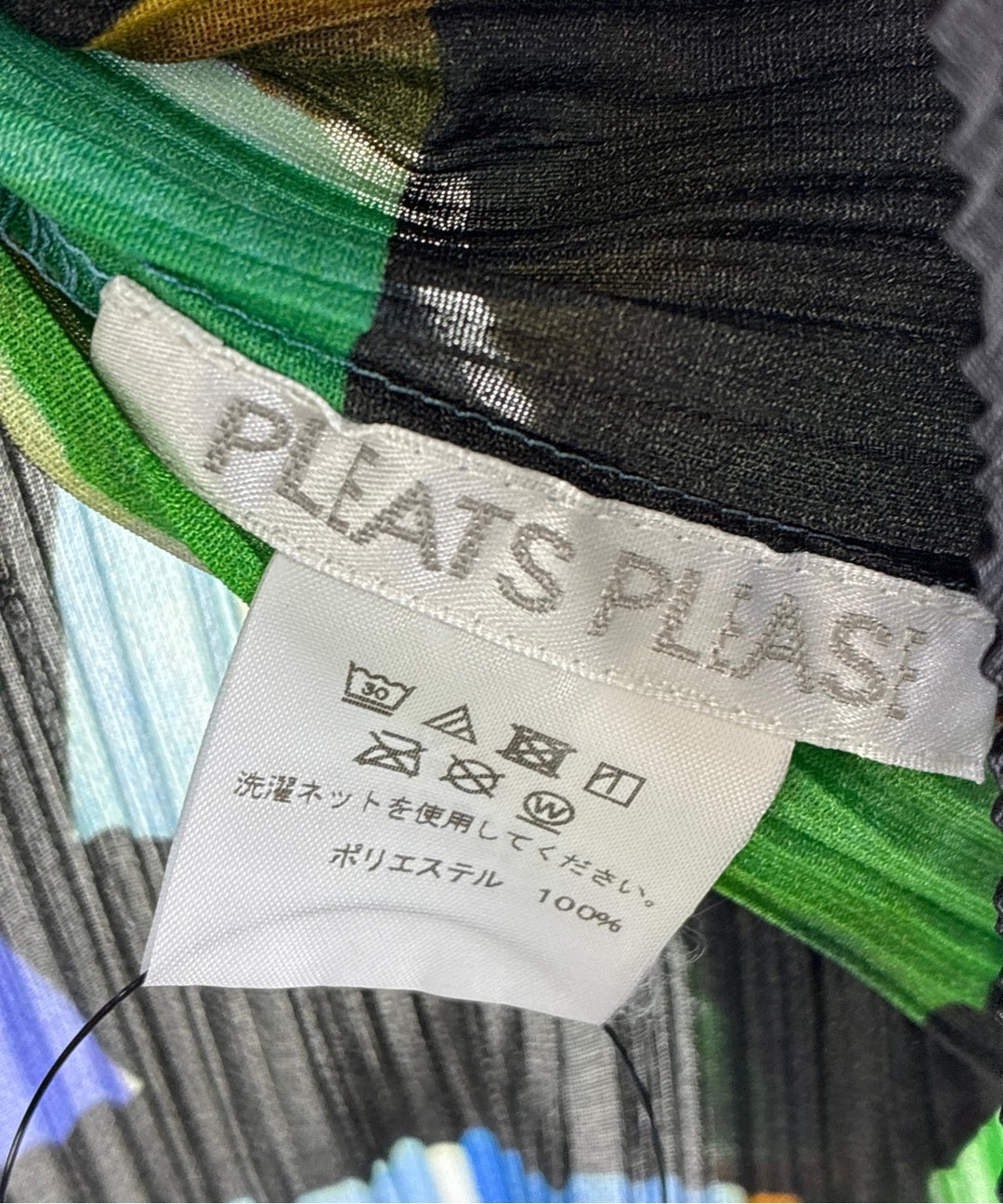 PLEATS PLEASE เสื้อยืด/เสื้อท็อปส์