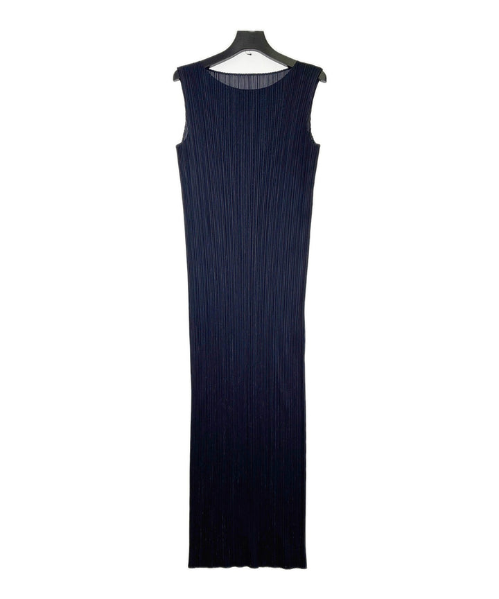 PLEATS PLEASE ชุดเดรส