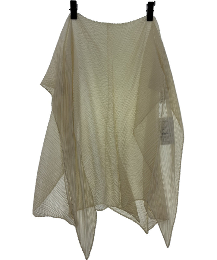 PLEATS PLEASE ผ้าพันคอ