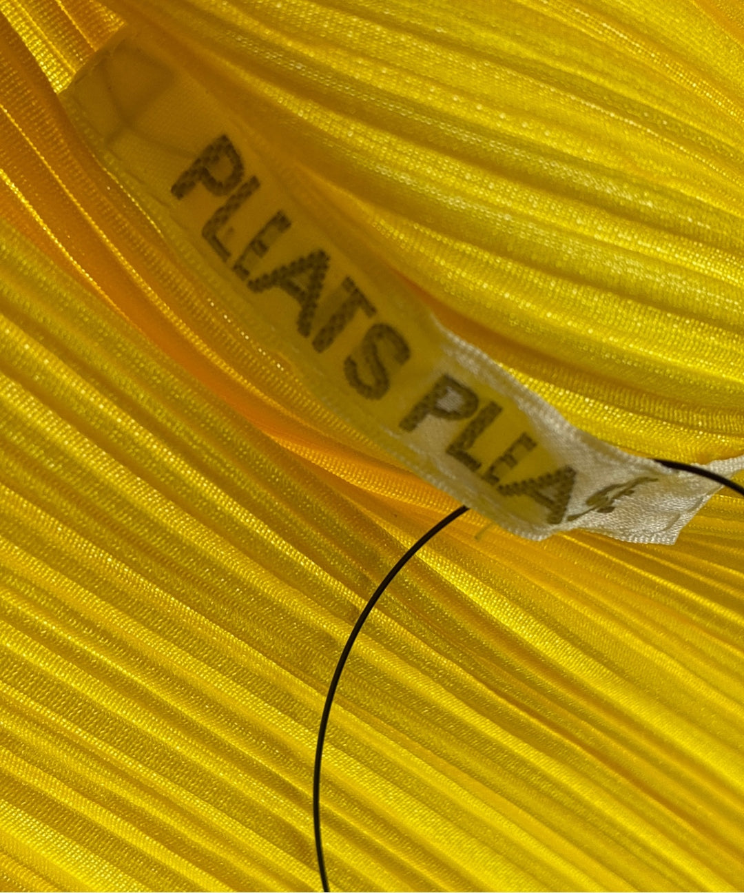 PLEATS PLEASE เสื้อกล้าม