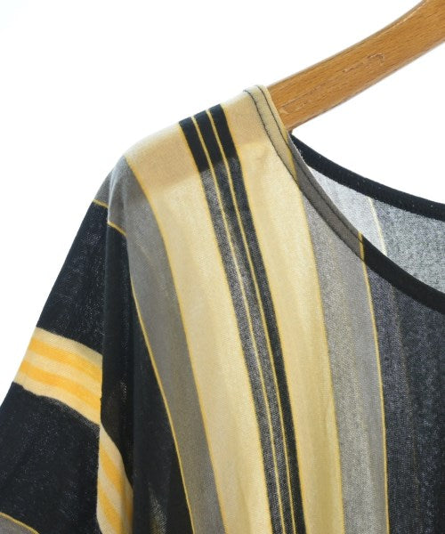 PLEATS PLEASE เสื้อยืด/เสื้อท็อปส์