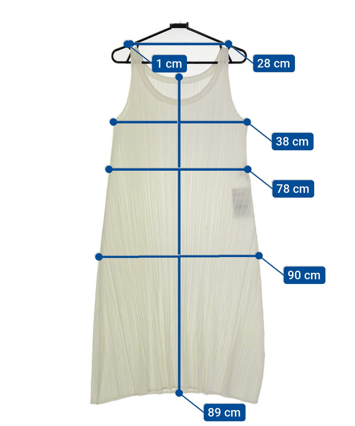 PLEATS PLEASE ชุดเดรส