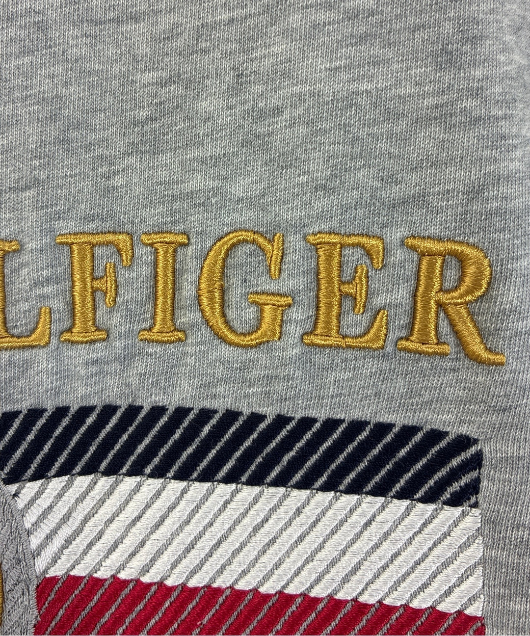 TOMMY HILFIGER เสื้อยืด/เสื้อท็อปส์