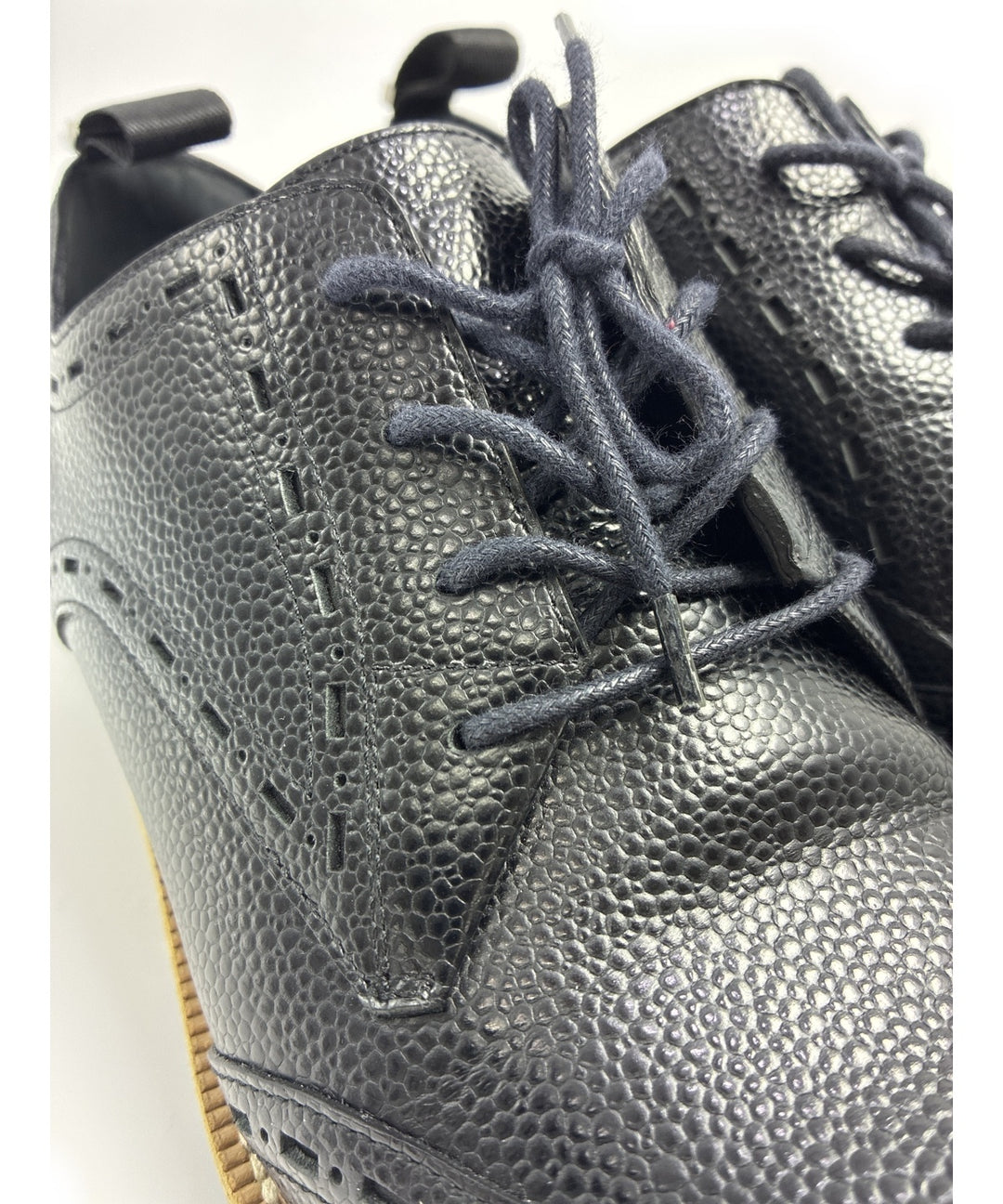 BALENCIAGA รองเท้า