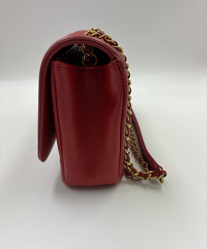 CHANEL กระเป๋าสะพาย