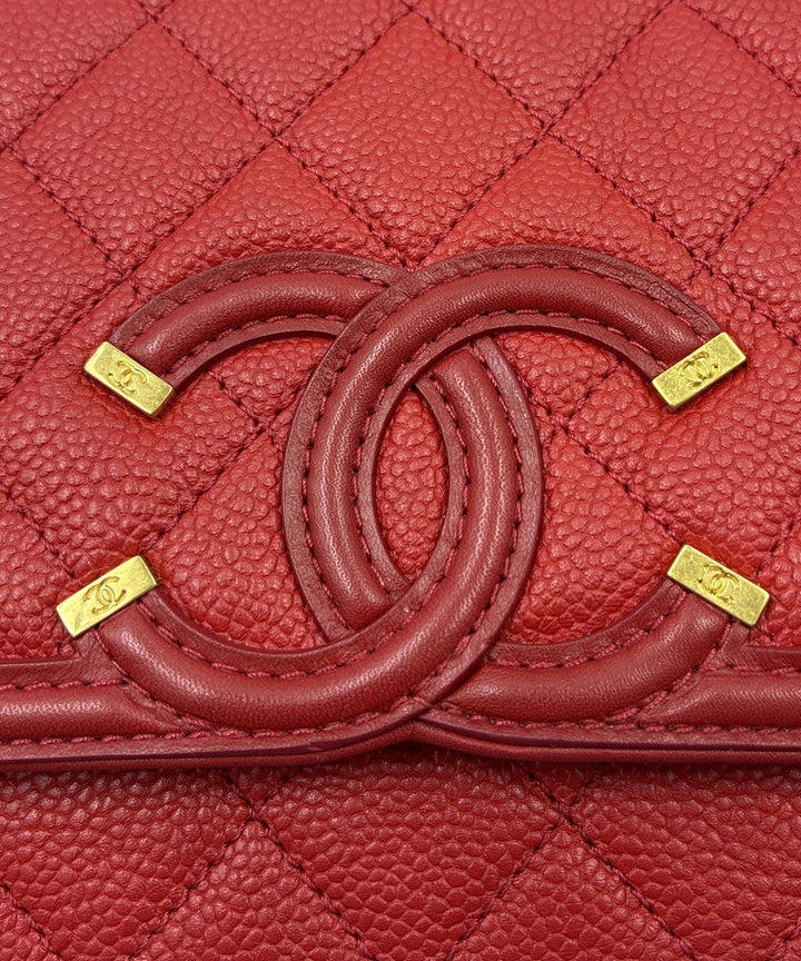 CHANEL กระเป๋าสะพาย