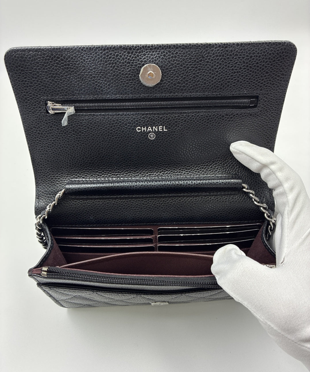 CHANEL กระเป๋าถือ