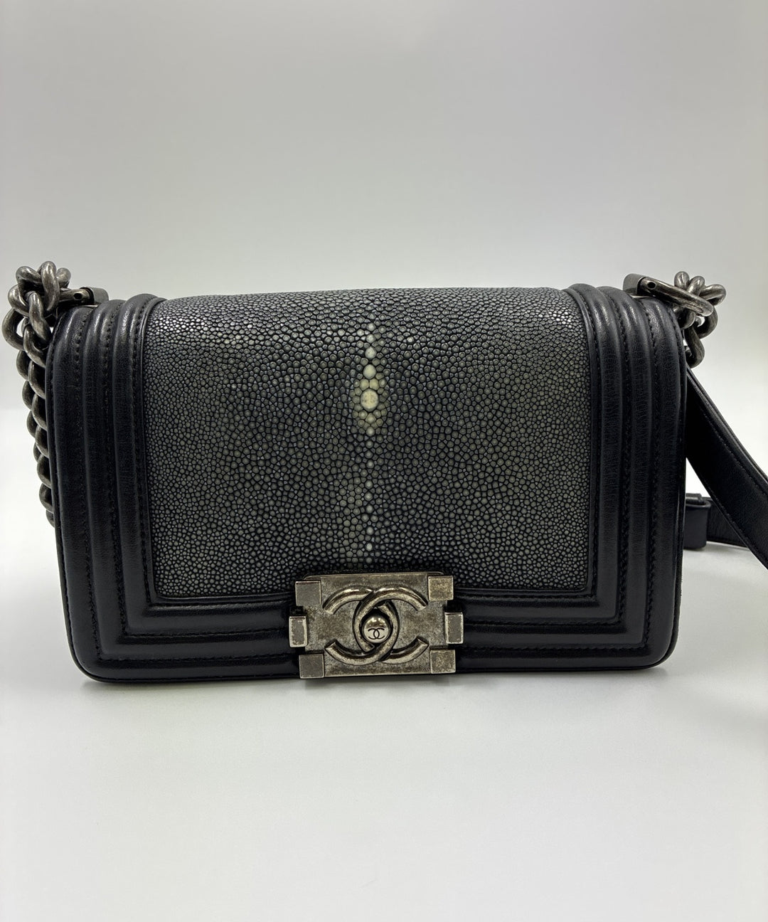CHANEL กระเป๋าสะพาย