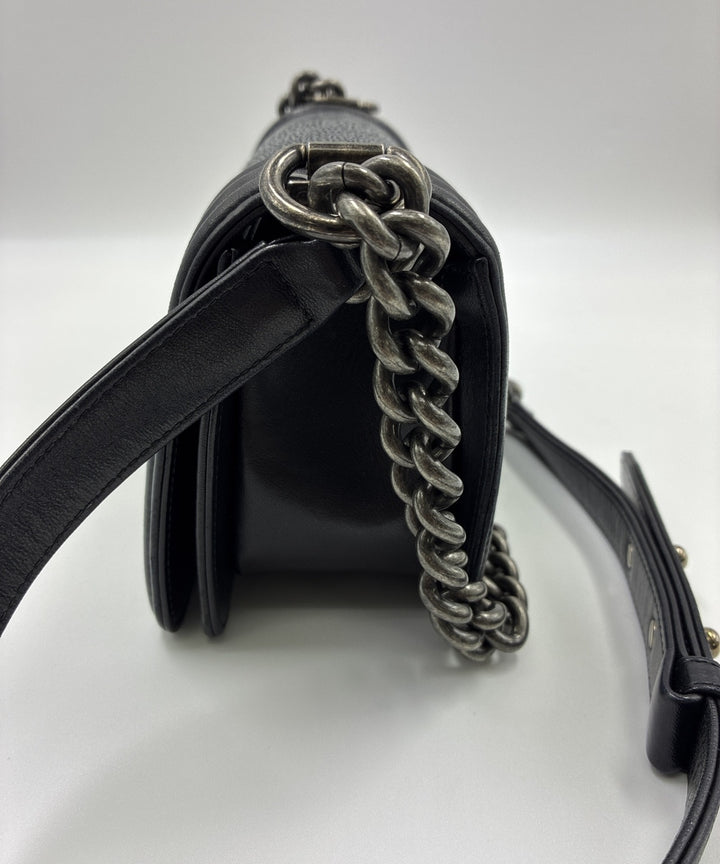 CHANEL กระเป๋าสะพาย