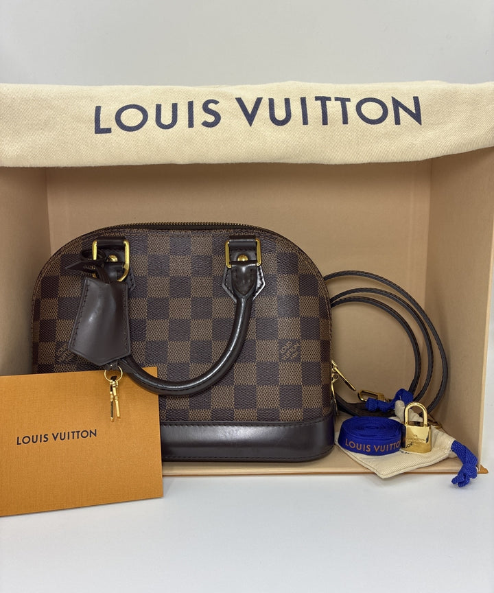 LOUIS VUITTON กระเป๋าถือ