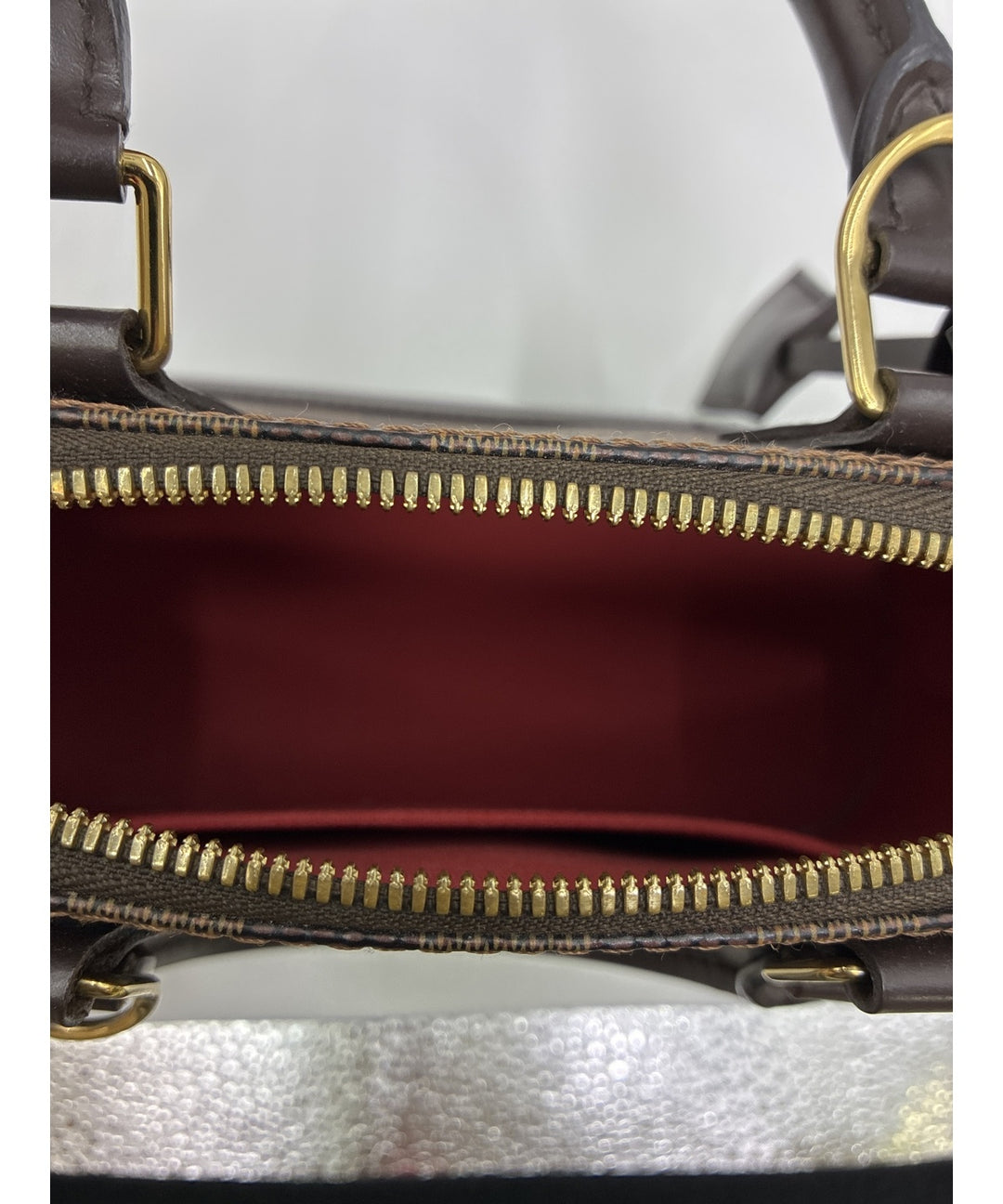 LOUIS VUITTON กระเป๋าถือ