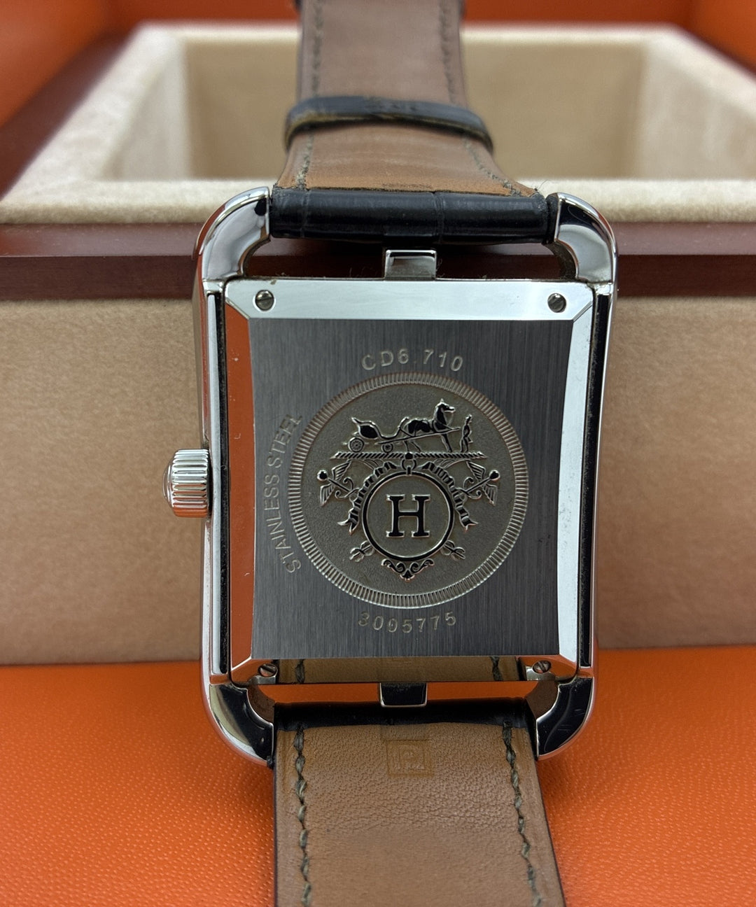 HERMES นาฬิกา