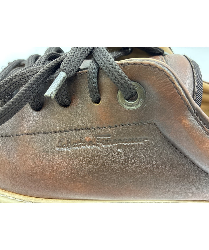 Salvatore Ferragamo รองเท้าผ้าใบ