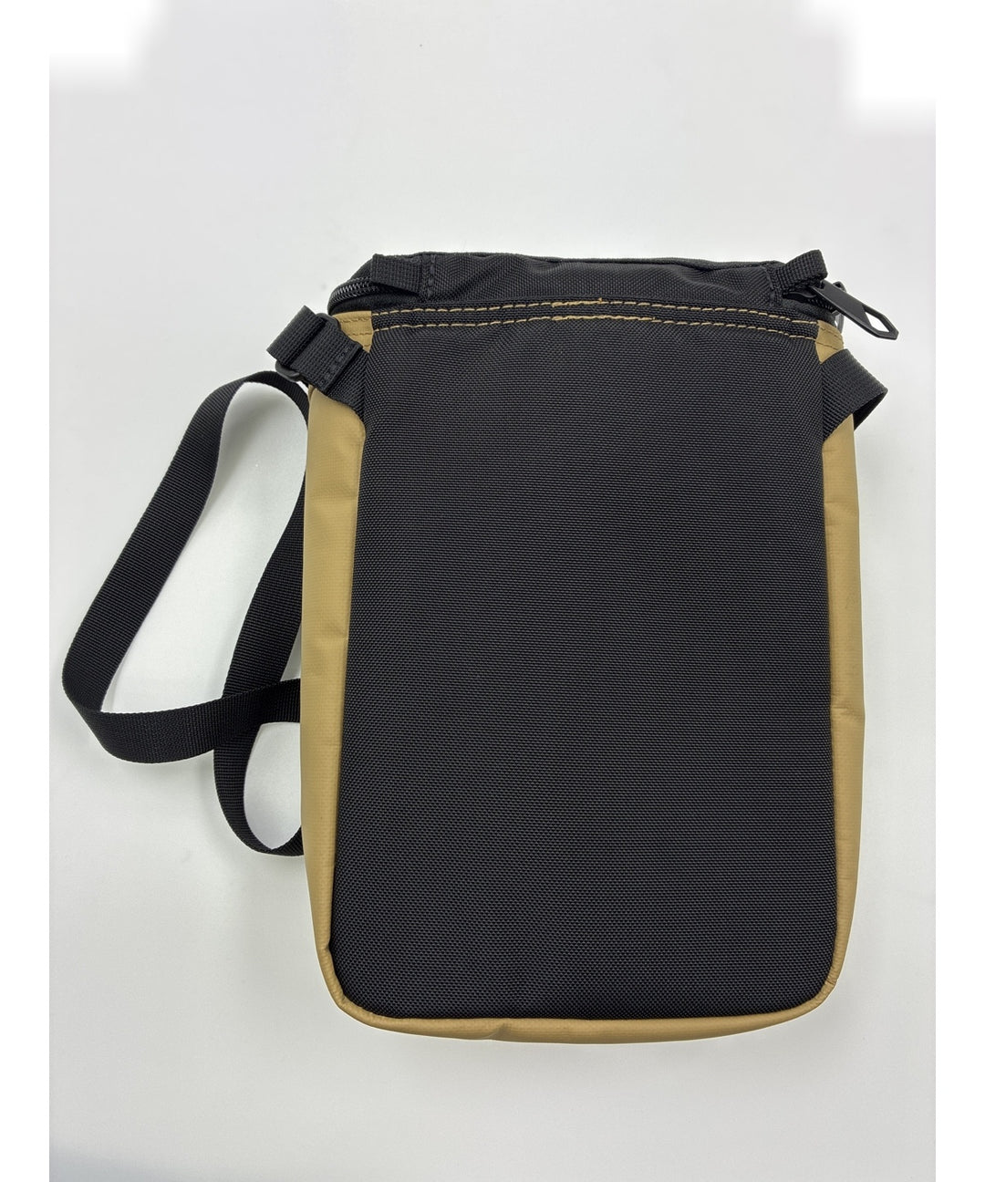 THE NORTH FACE กระเป๋าสะพาย