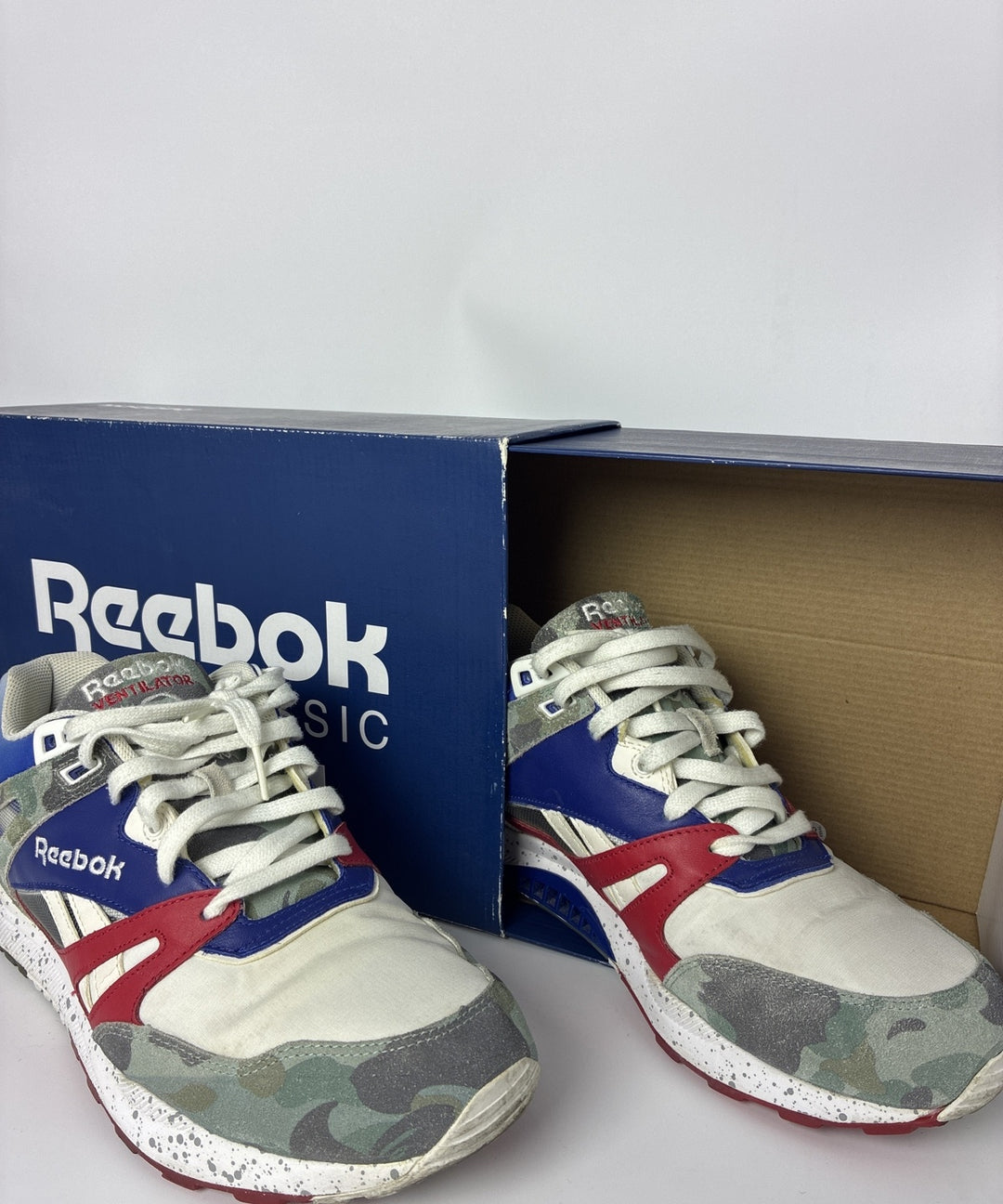 A BATHING APE รองเท้าผ้าใบ