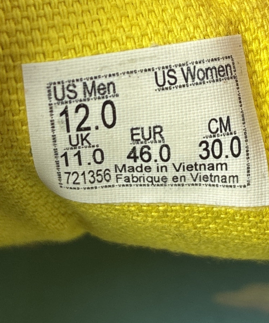 VANS รองเท้าผ้าใบ