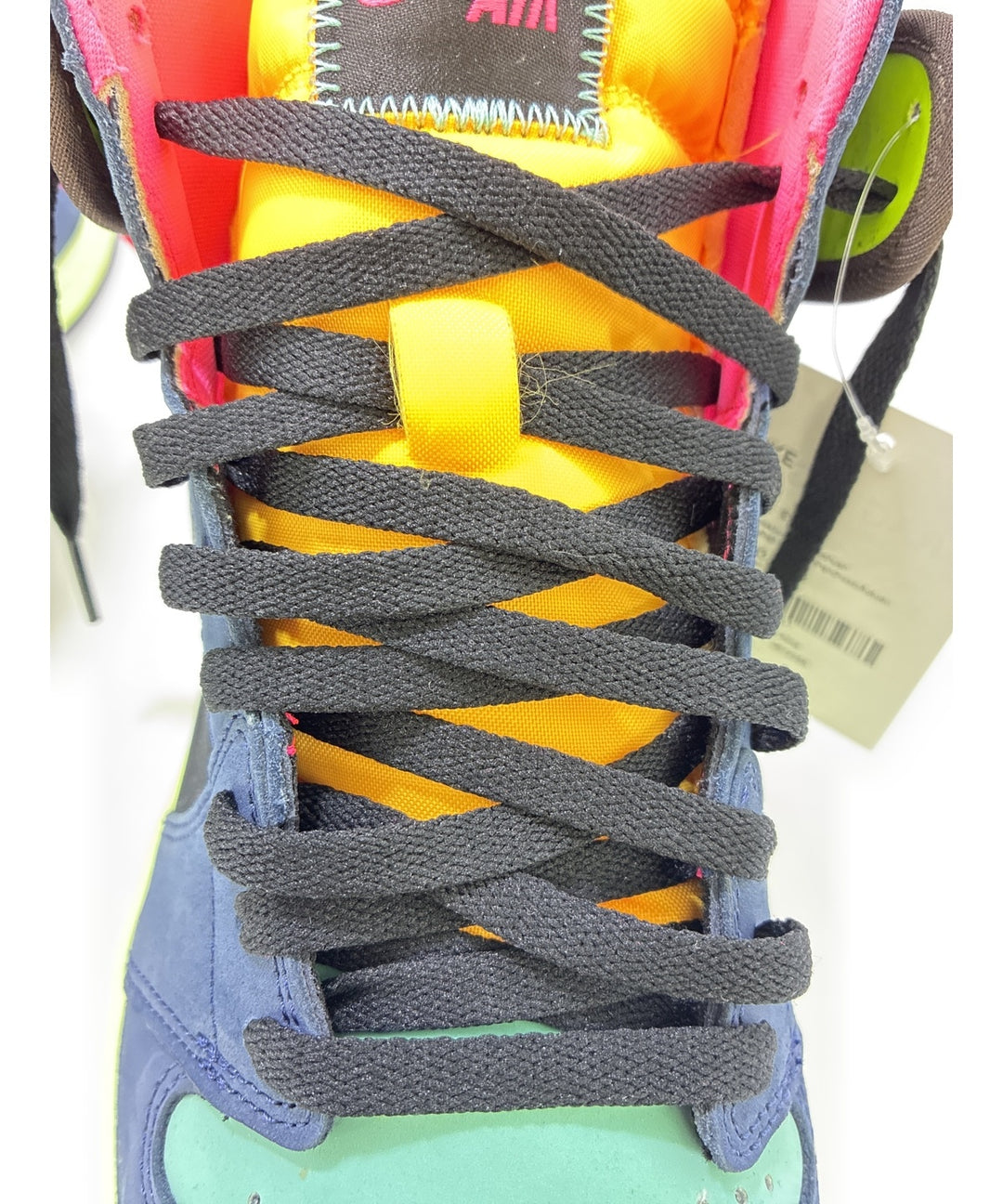 NIKE รองเท้าผ้าใบ