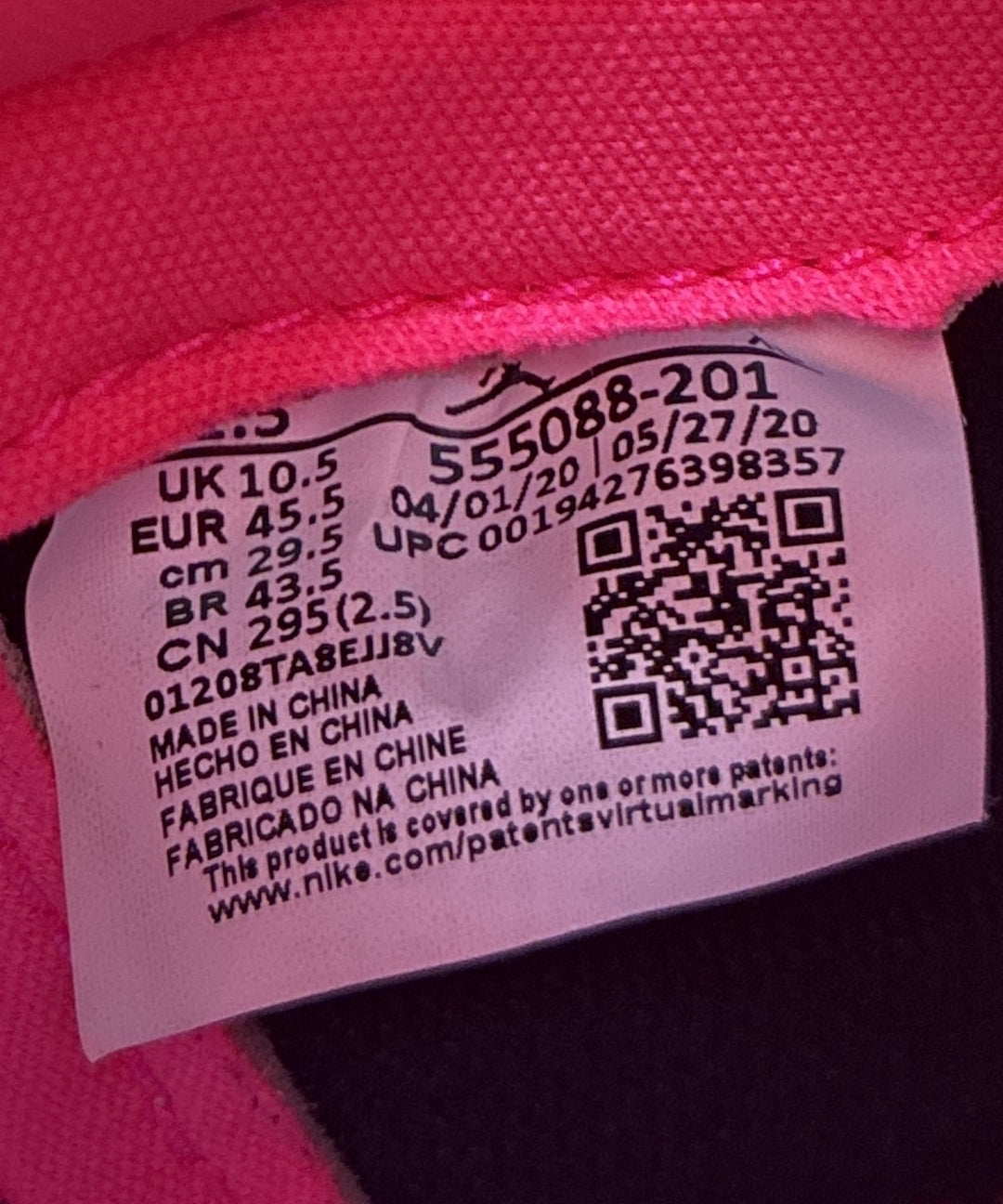 NIKE รองเท้าผ้าใบ