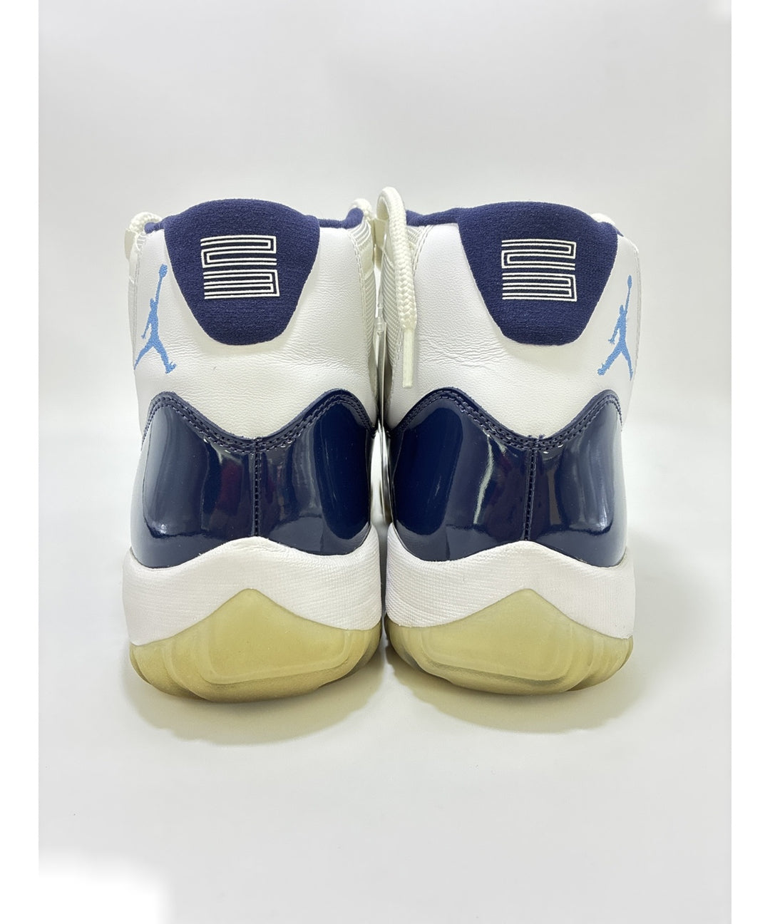 NIKE รองเท้าผ้าใบ