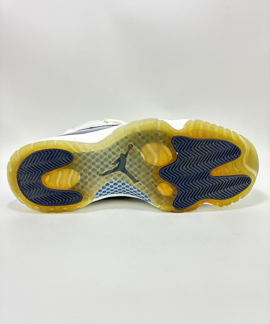 NIKE รองเท้าผ้าใบ