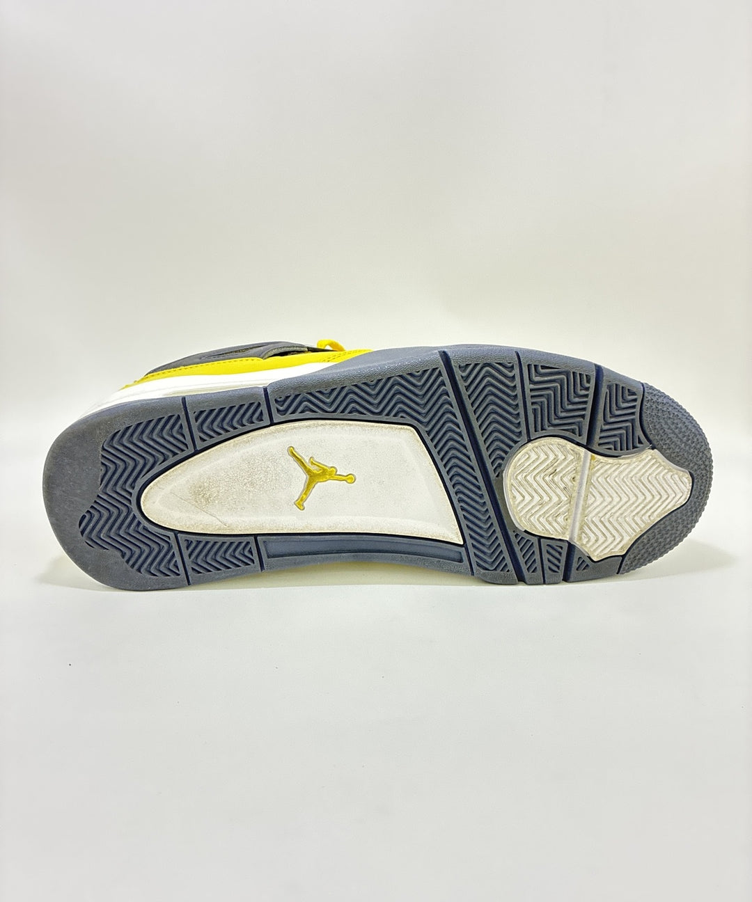 NIKE รองเท้าผ้าใบ