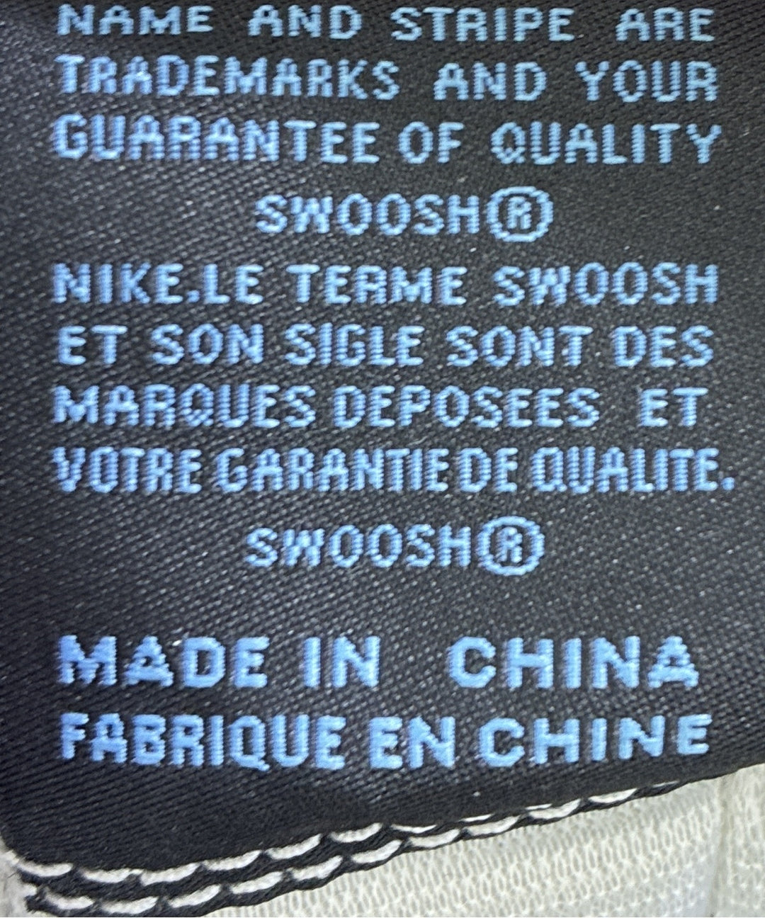 NIKE รองเท้าผ้าใบ