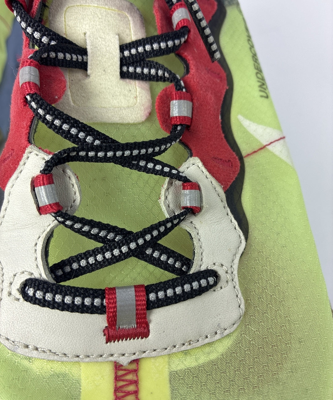 UNDER COVER รองเท้าผ้าใบ