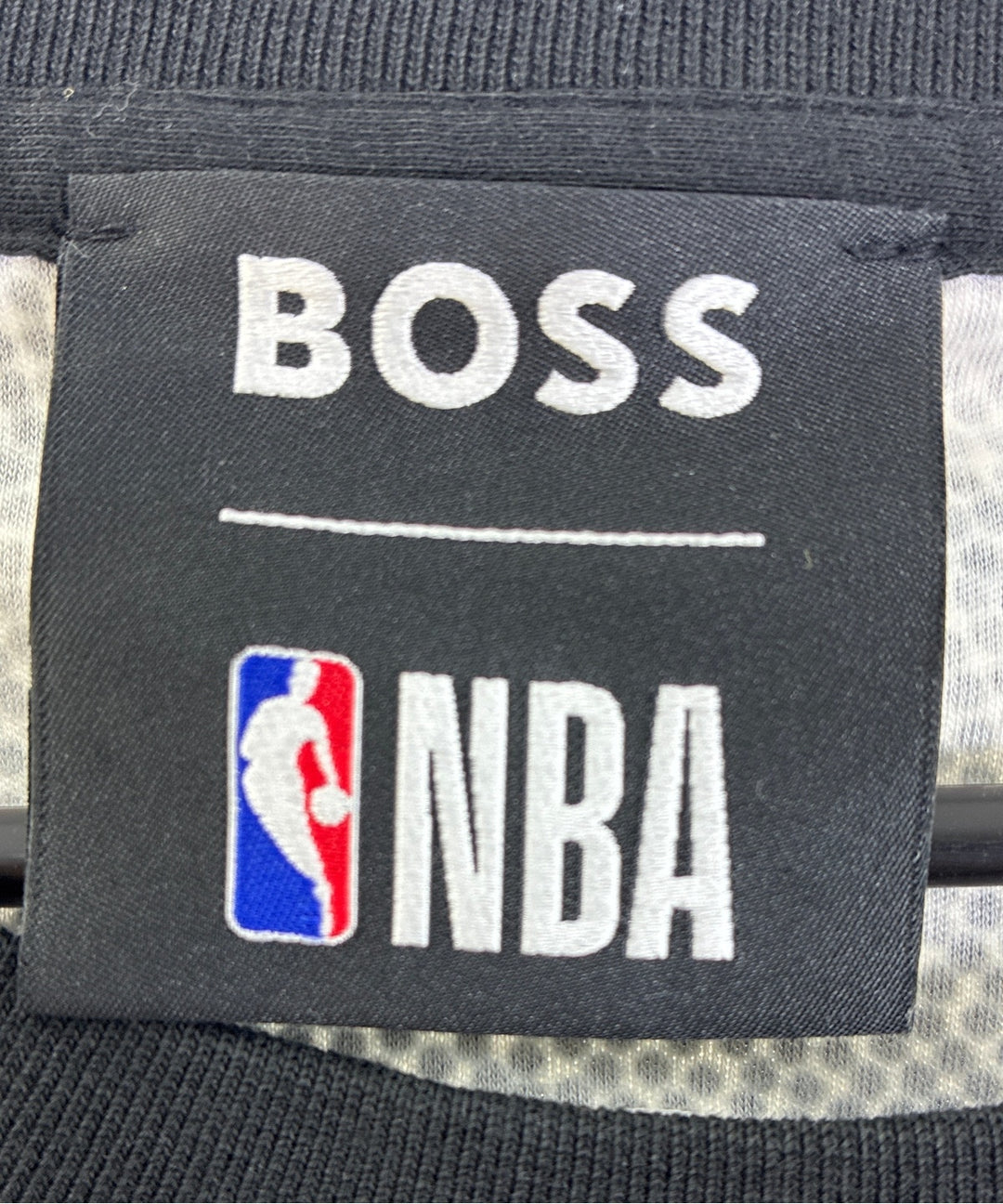 HUGO BOSS เสื้อยืด/เสื้อท็อปส์