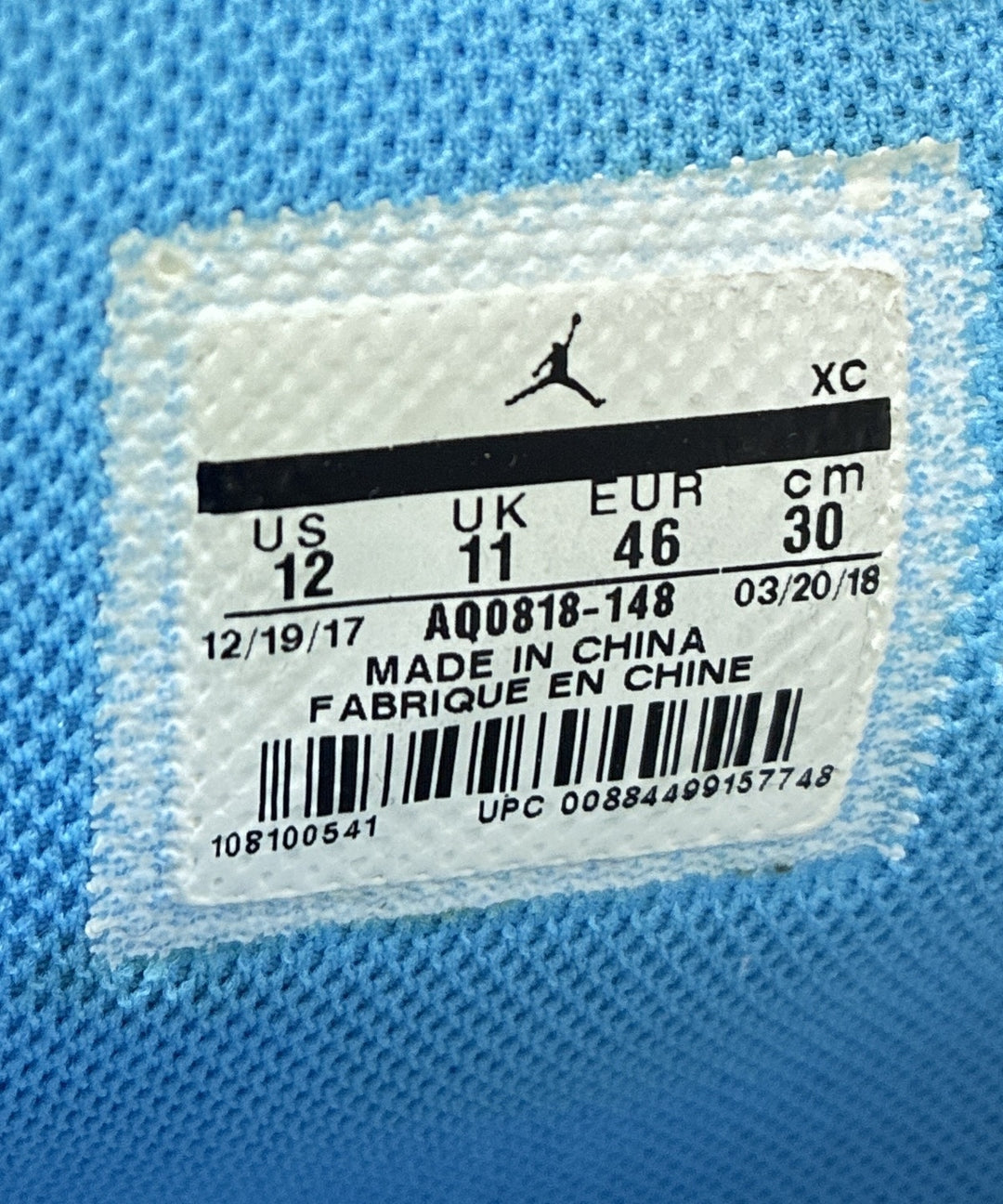 NIKE รองเท้าผ้าใบ