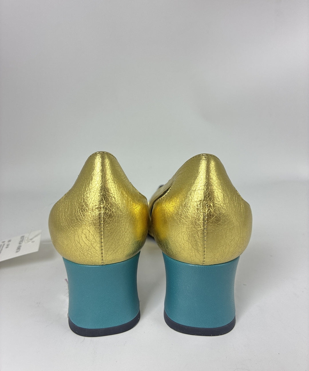 BOTTEGA VENETA รองเท้าส้นสูง