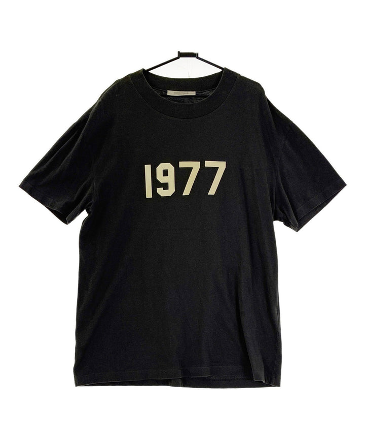 Fear of God ESSENTIALS เสื้อยืด/เสื้อท็อปส์