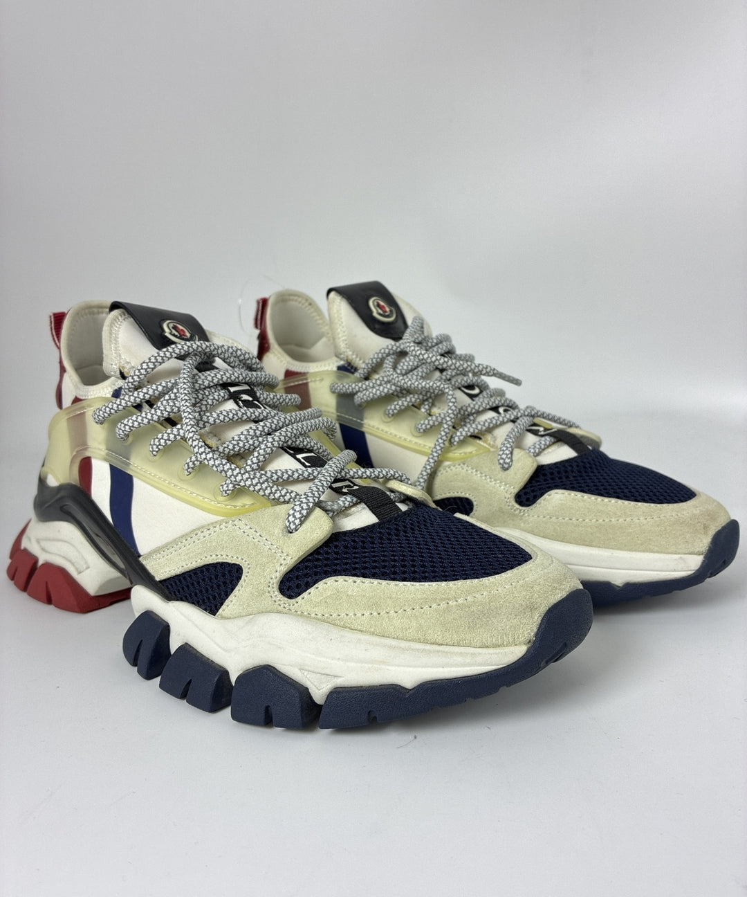 MONCLER รองเท้าผ้าใบ