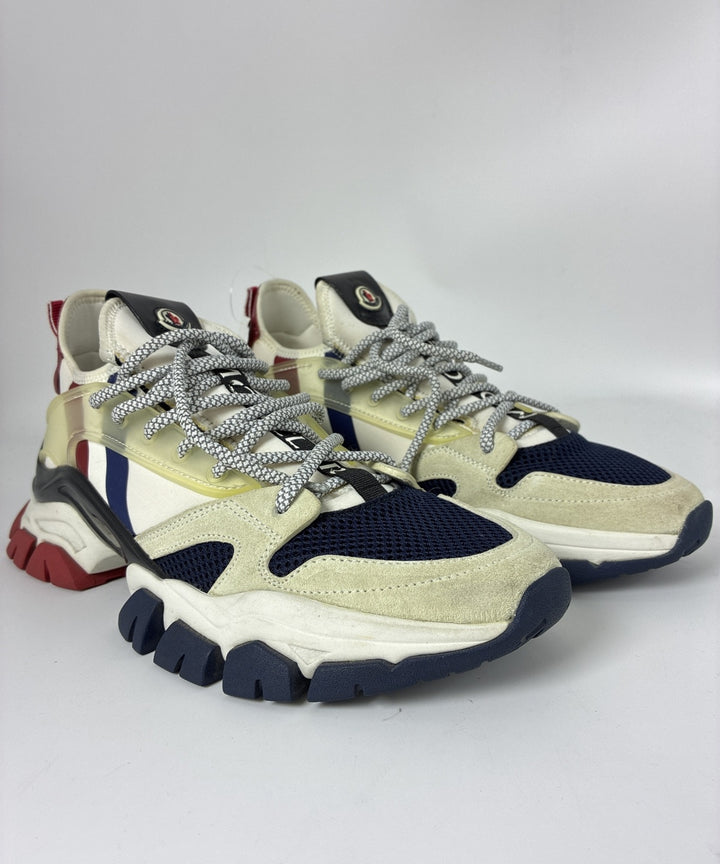 MONCLER รองเท้าผ้าใบ