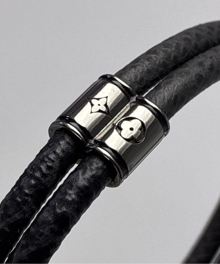 LOUIS VUITTON สร้อยข้อมือ/กำไล