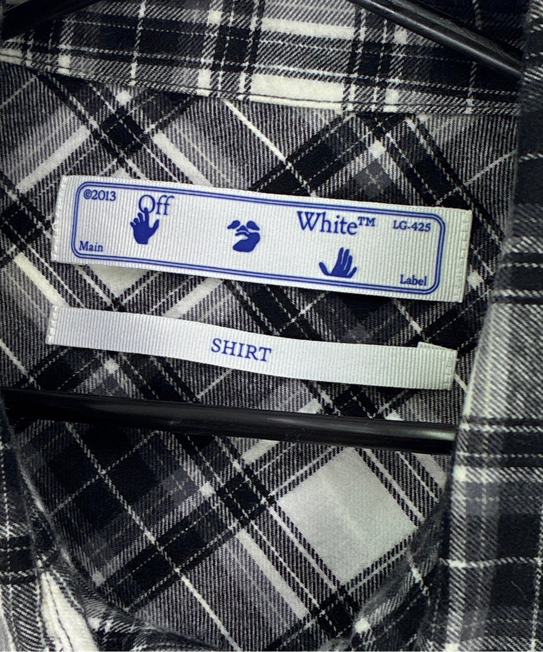 OFF-WHITE เสื้อลำลอง