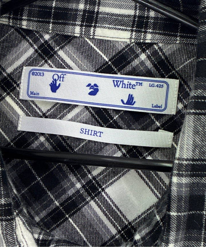 OFF-WHITE เสื้อลำลอง