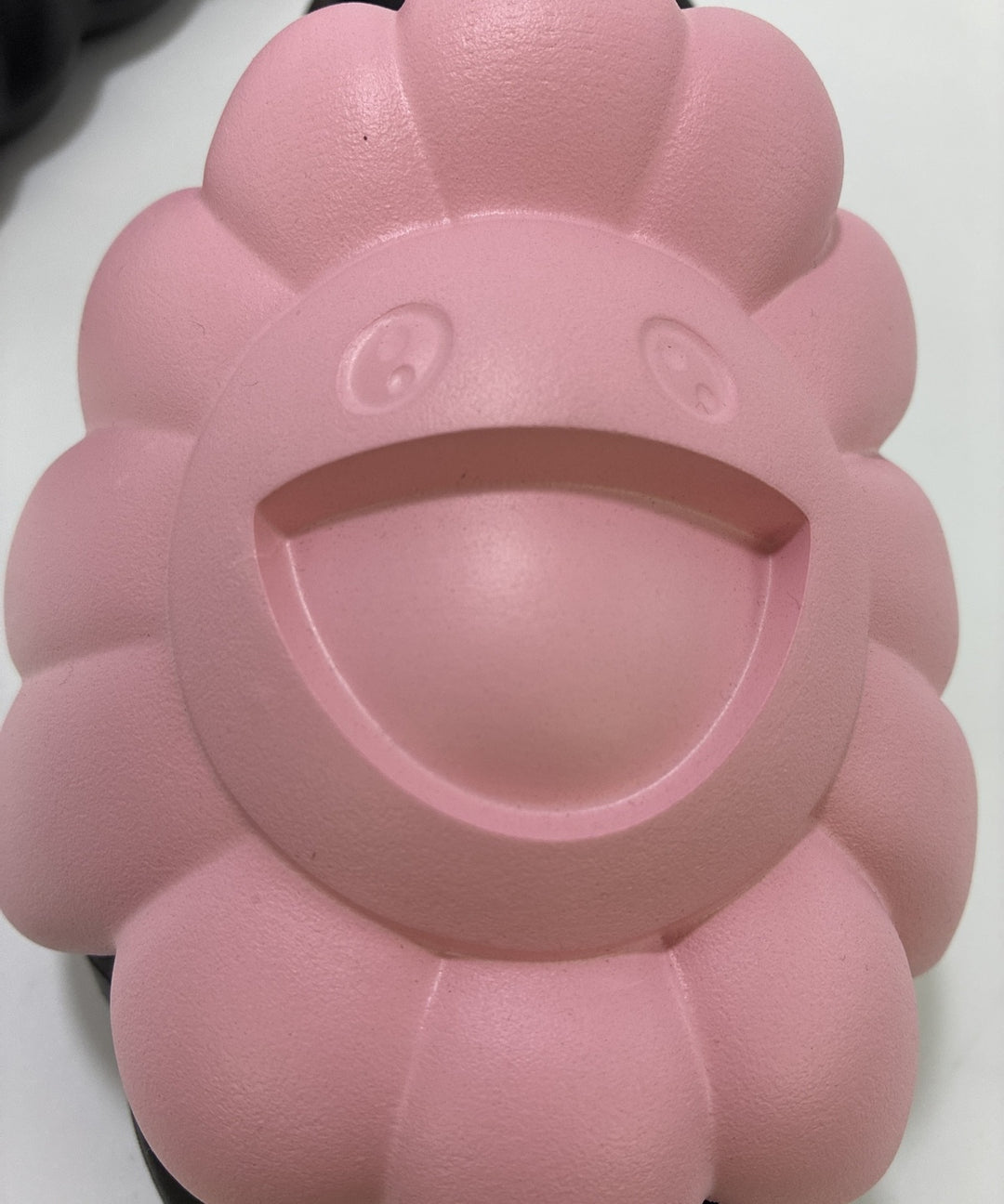 kaikaikiki รองเท้าแตะ