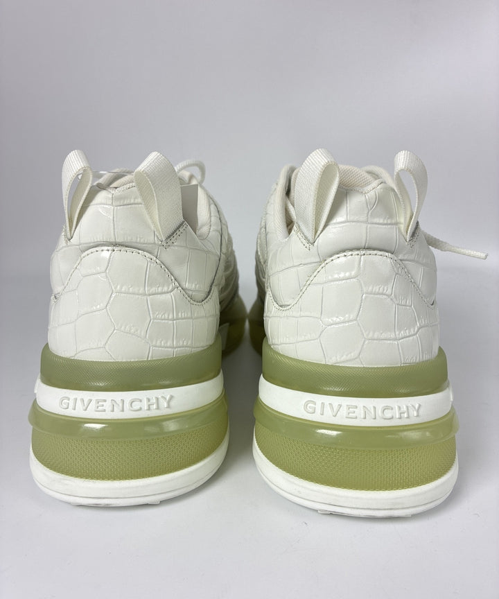 GIVENCHY รองเท้าผ้าใบ