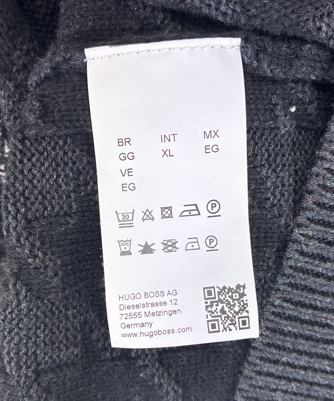 HUGO BOSS เสื้อสเวตเตอร์